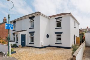 Photo 22- click for photo gallery